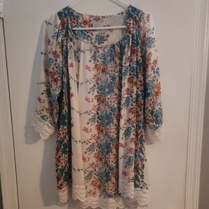 Floral Boho kimono with Lace Trim